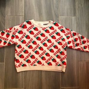 Berry crew neck